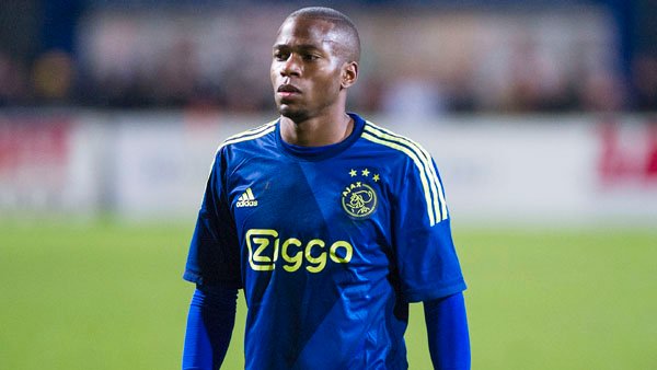 并最终斩获 并最终斩获