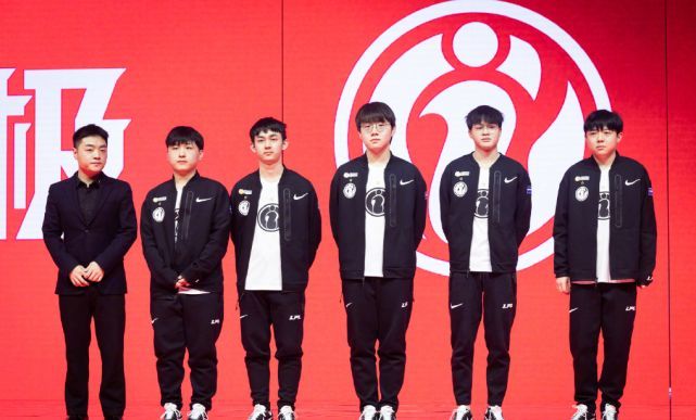 曼城将签塞 曼城将签塞